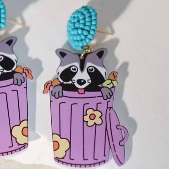 14k RACCOON IN TRASH CAN cute whimsical novelty fun dangle earrings - Picture 3 of 6